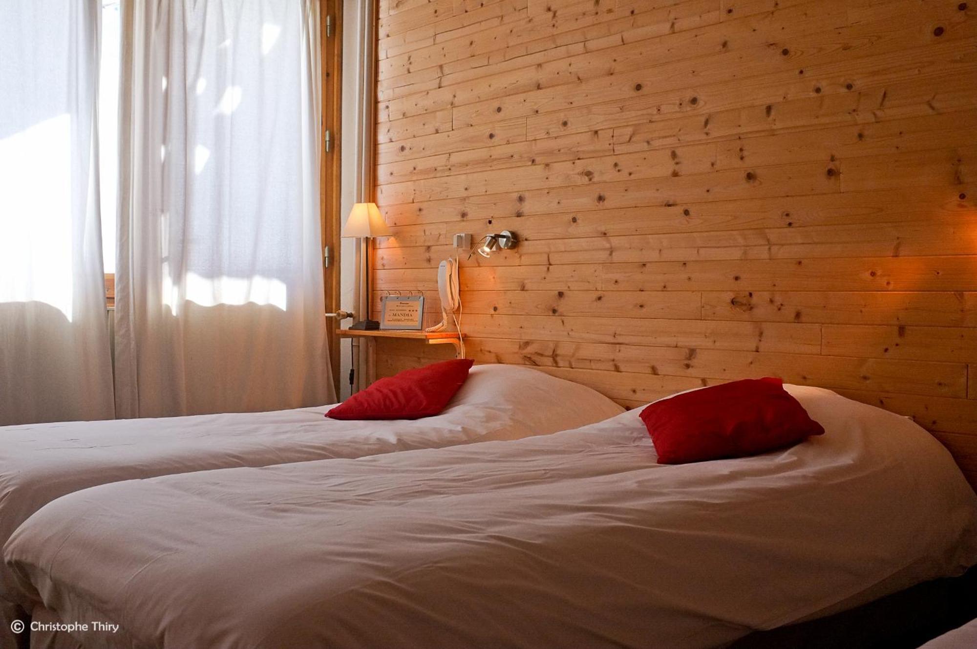 Hotel-Restaurant La Mandia Ла-Монжі Екстер'єр фото